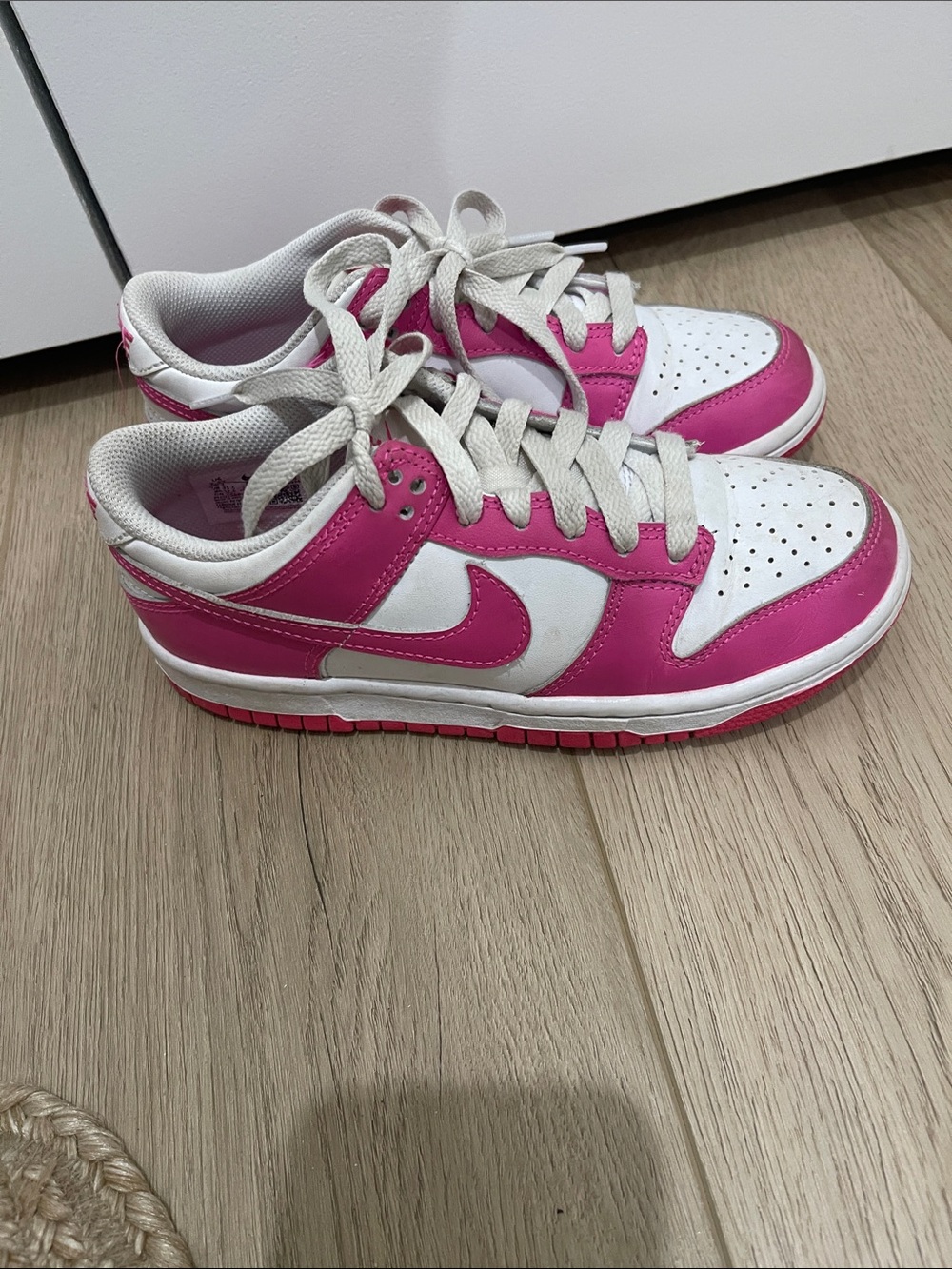Nike Kids Pink and White Low-Top Sneakers with Swoosh